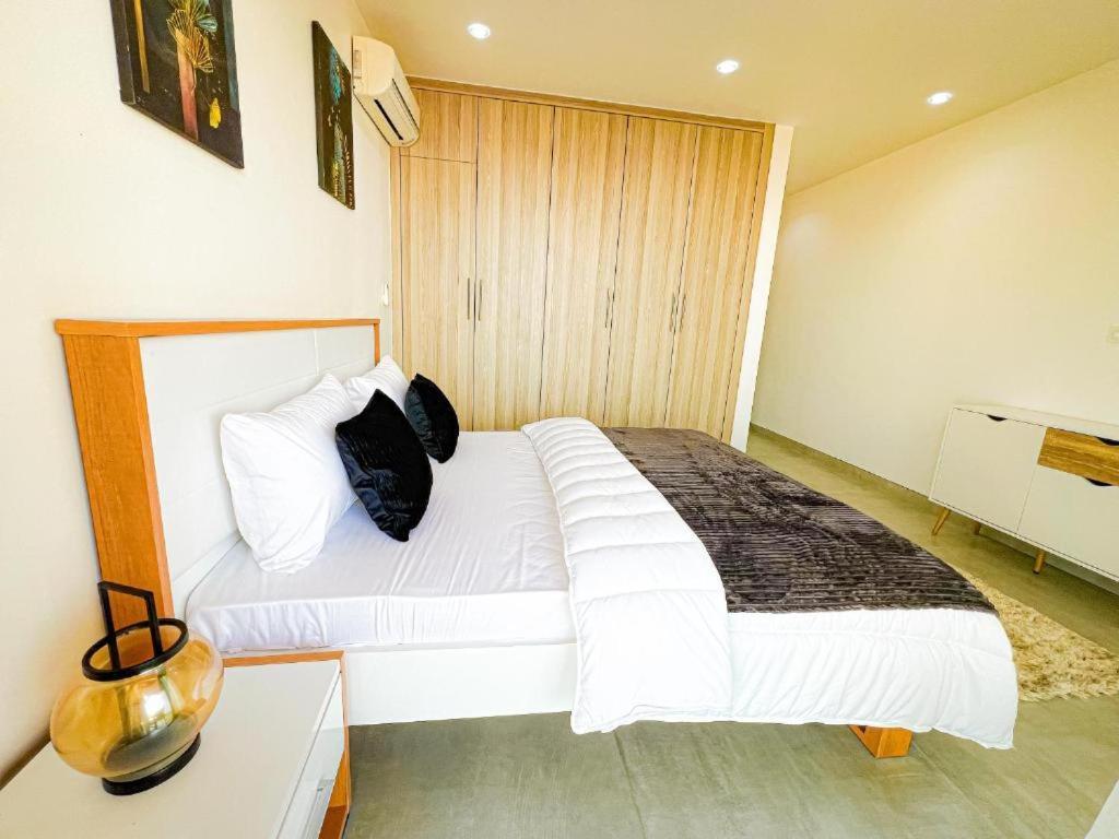 Residence Thea Dakar Luaran gambar